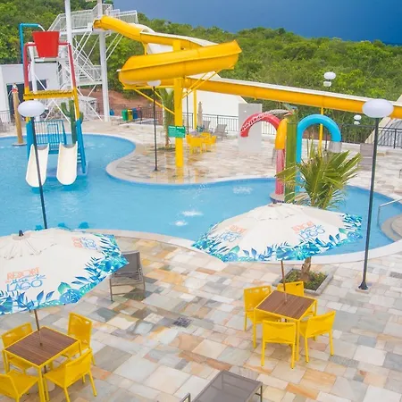 Resort Do Lago 1 ou 2 QUARTOS-3